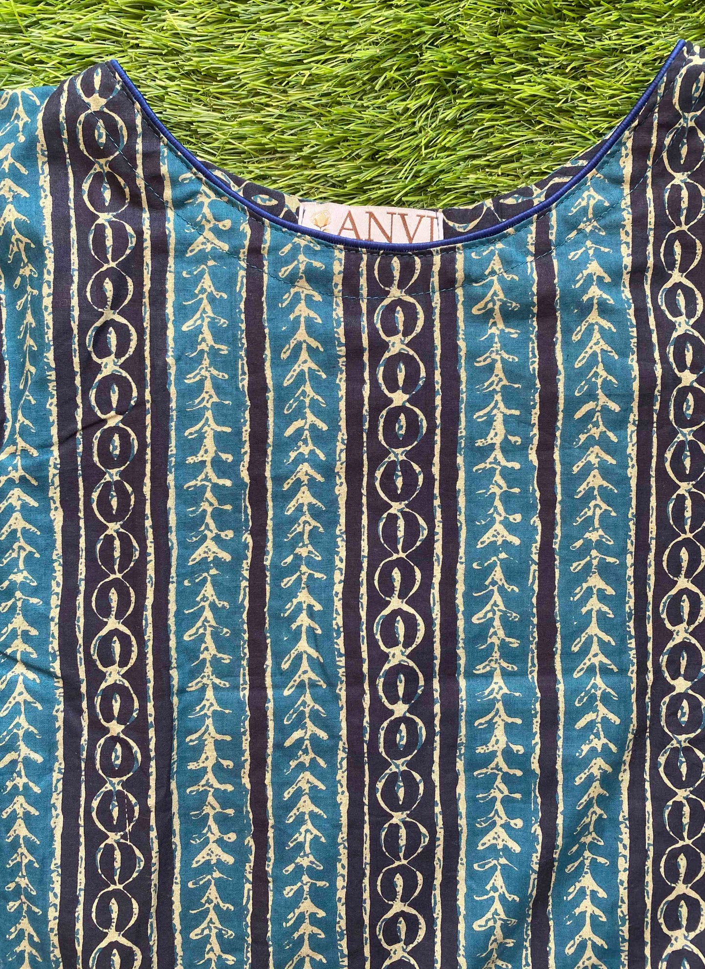 Sage AntiSweat Short Cotton Kurti