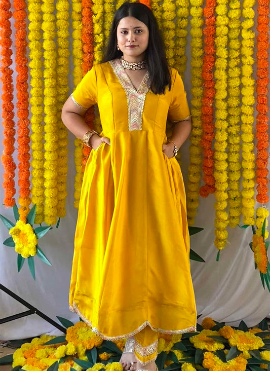 Yellow Banarasi Tissue Anarkali Set