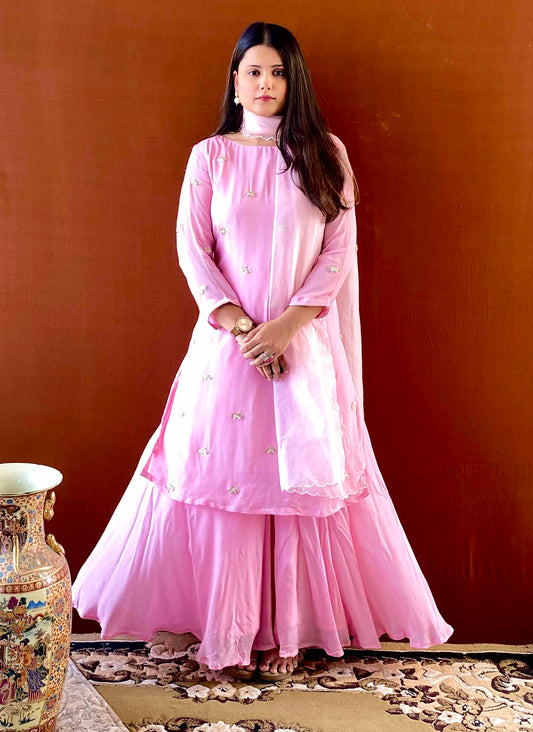Riwaayat ~ Pink Chinon Crepe Kurta Set with Dupatta – Lightweight Festive Ensemble